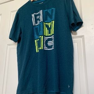 Run NYC New York City T-Shirt (Go-Dry)